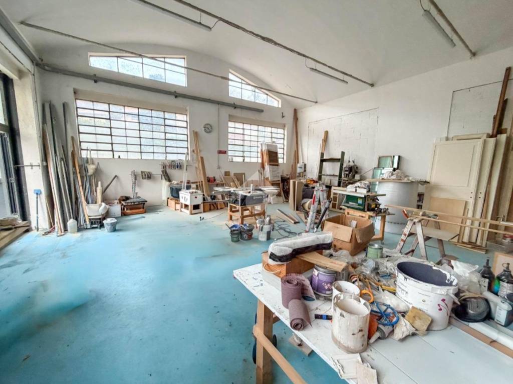 negozio in affitto a Missaglia