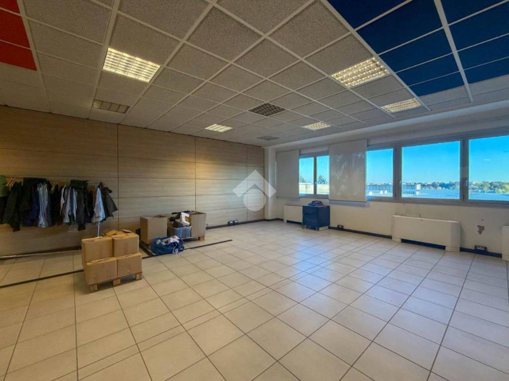 ufficio in affitto a Missaglia