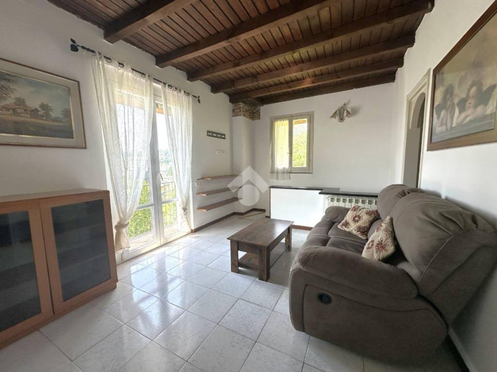 appartamento in affitto a Missaglia