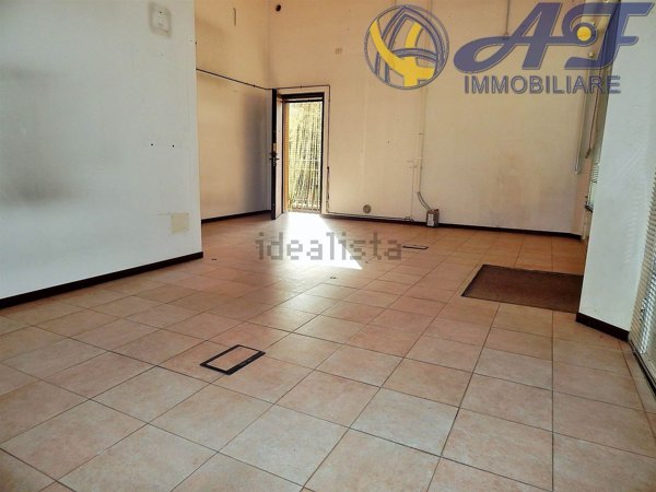 negozio in affitto a Missaglia
