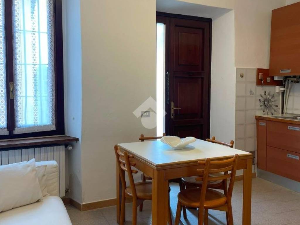 appartamento in affitto a Missaglia in zona Maresso