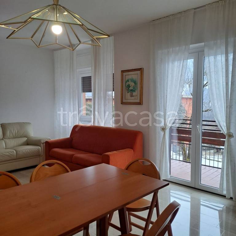 appartamento in affitto a Moggio