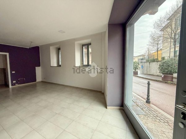 ufficio in affitto a Molteno