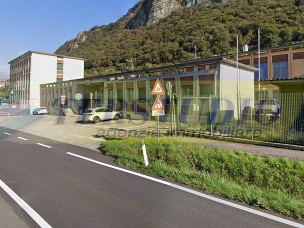 locale commerciale in affitto a Monte Marenzo