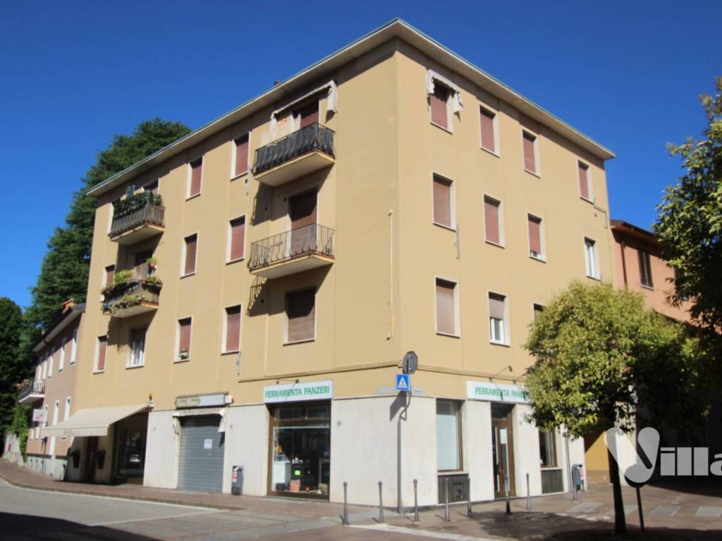 appartamento in affitto ad Oggiono