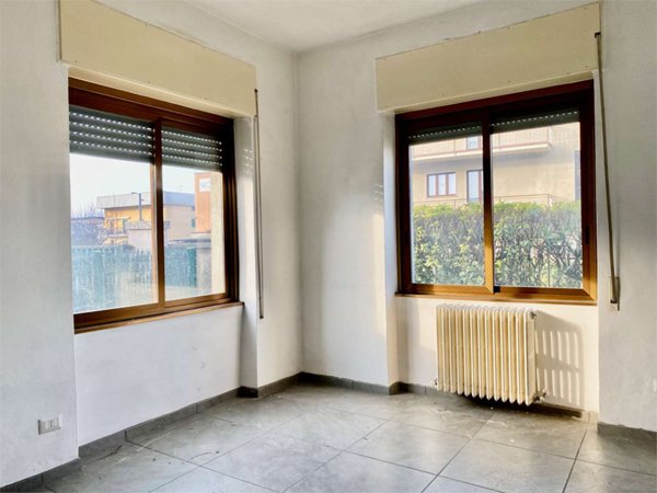 ufficio in affitto ad Oggiono
