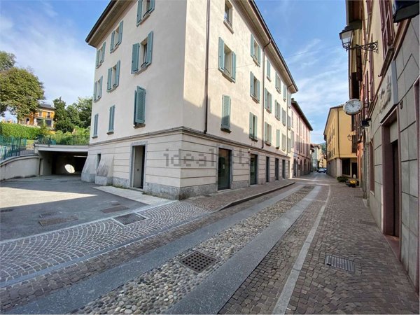 ufficio in affitto ad Oggiono