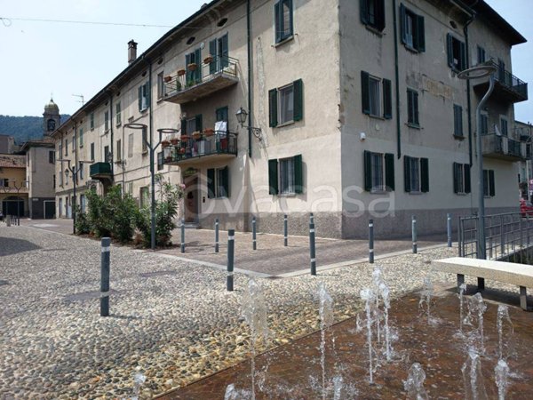 appartamento in affitto ad Olginate in zona Capiate