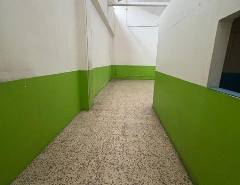 locale commerciale in affitto a Pescate