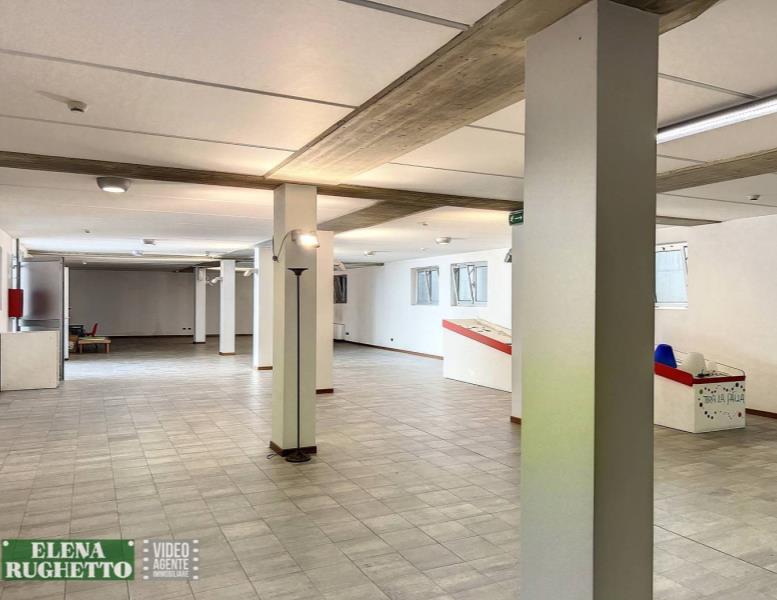 locale commerciale in affitto a Robbiate