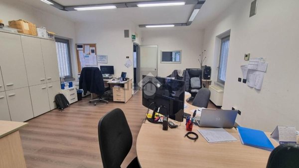 ufficio in affitto a Robbiate