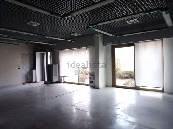 ufficio in affitto a Sirtori