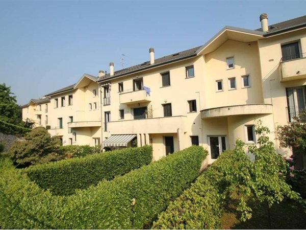 appartamento in affitto a Valmadrera in zona San Dionigi