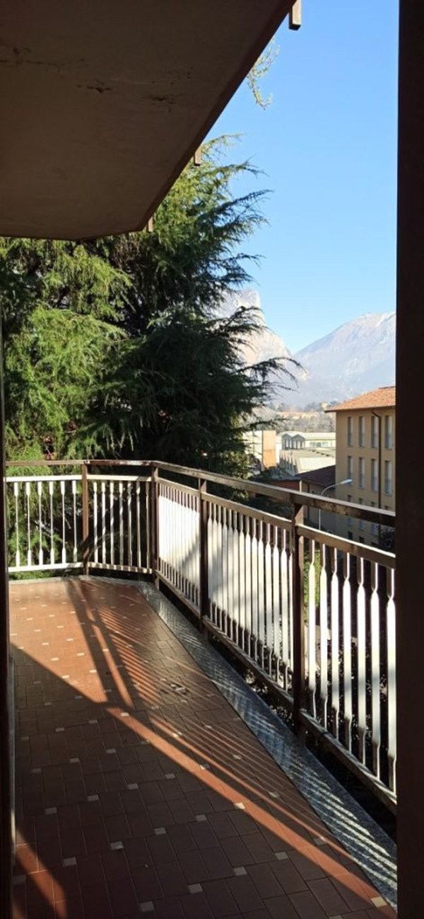 appartamento in affitto a Valmadrera