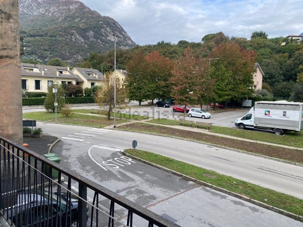 appartamento in affitto a Valmadrera in zona San Dionigi