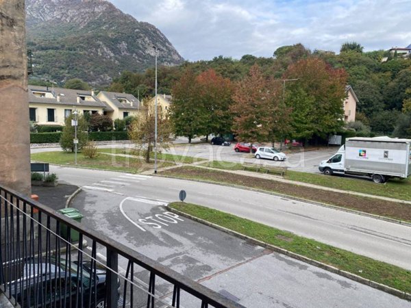 appartamento in affitto a Valmadrera