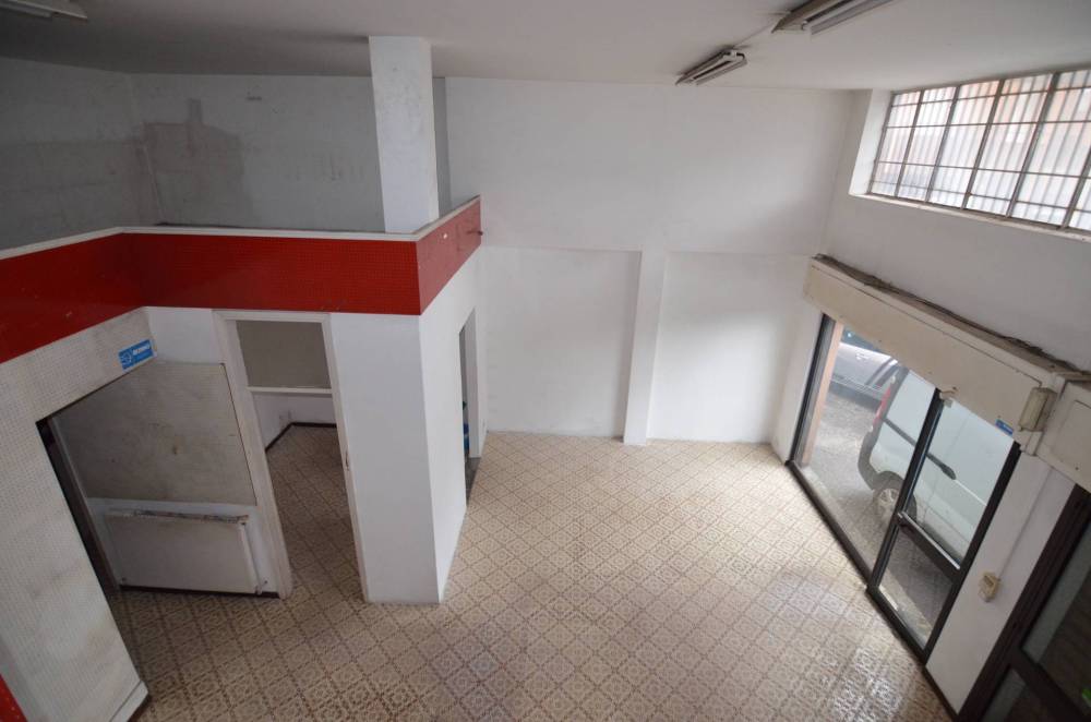 locale commerciale in affitto a Vercurago