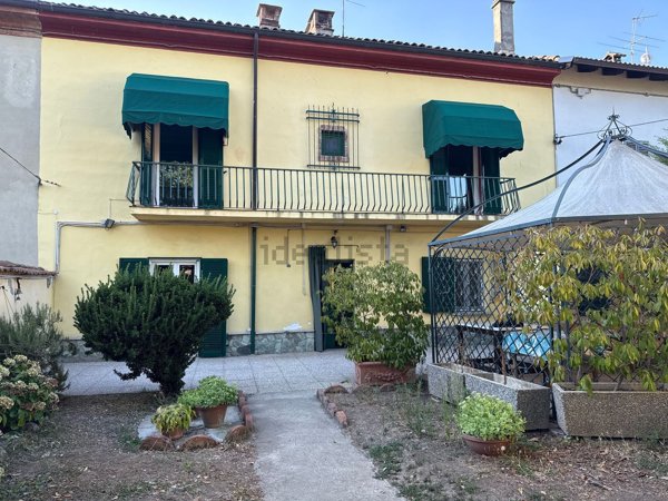 casa indipendente in affitto a Frugarolo