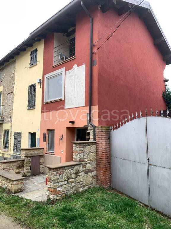 appartamento in affitto a Gavi in zona Monterotondo