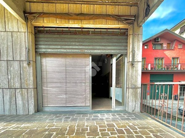 negozio in affitto a Gavi