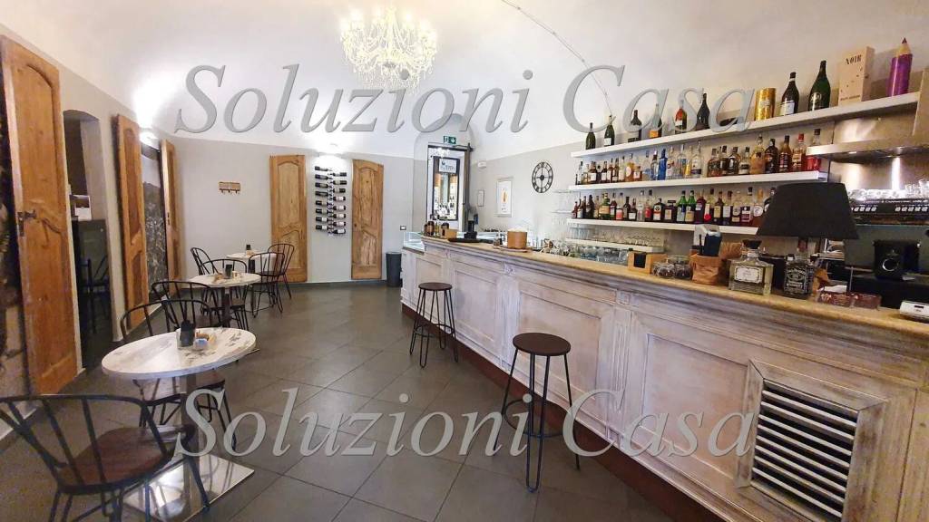 negozio in affitto a Gavi