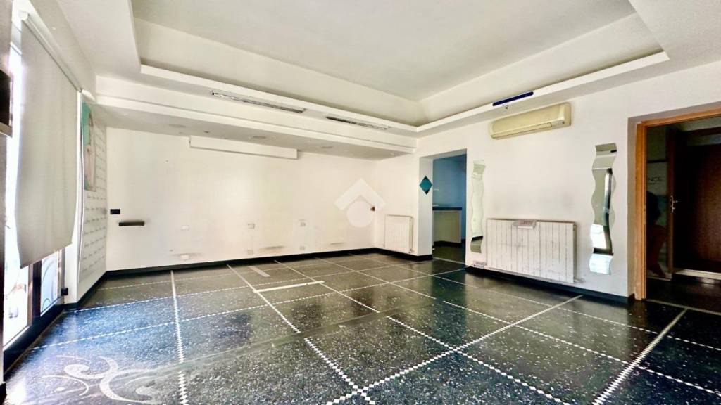 negozio in affitto a Novi Ligure