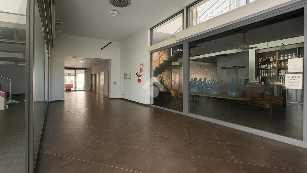 negozio in affitto a Novi Ligure