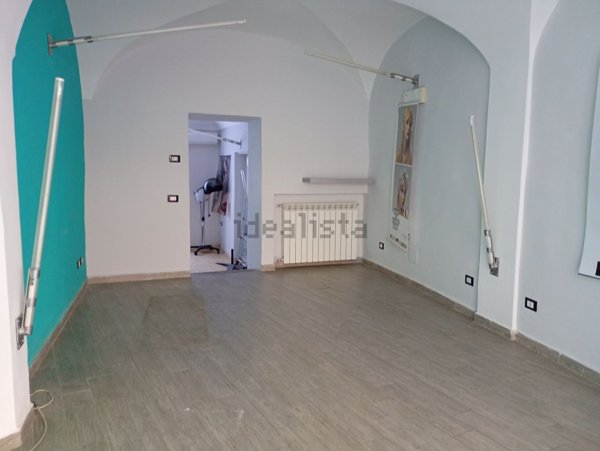 negozio in affitto a Novi Ligure