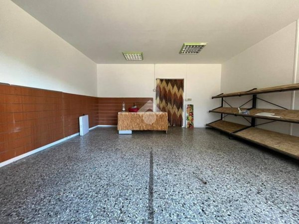 negozio in affitto a Novi Ligure