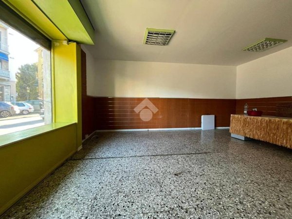 negozio in affitto a Novi Ligure