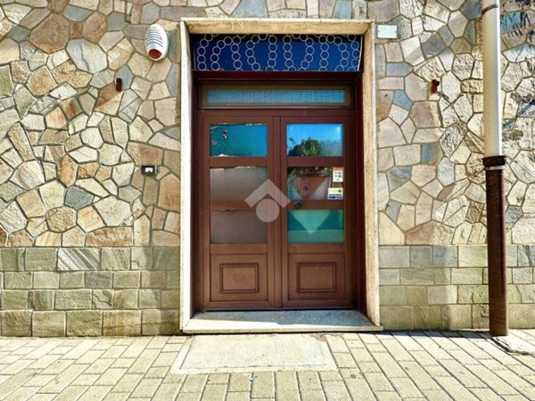 negozio in affitto a Novi Ligure