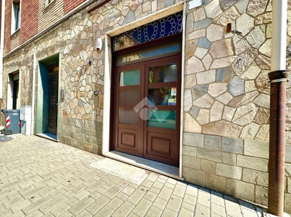 negozio in affitto a Novi Ligure