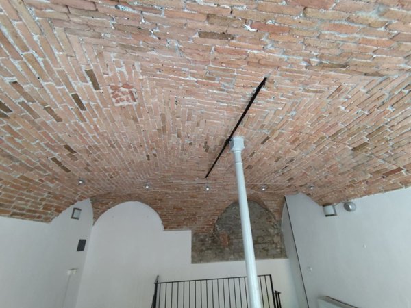 locale commerciale in affitto ad Ovada