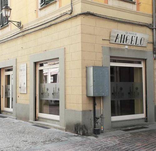 negozio in affitto ad Ovada