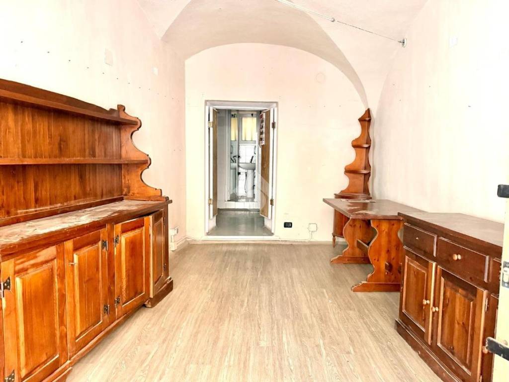 negozio in affitto ad Ovada