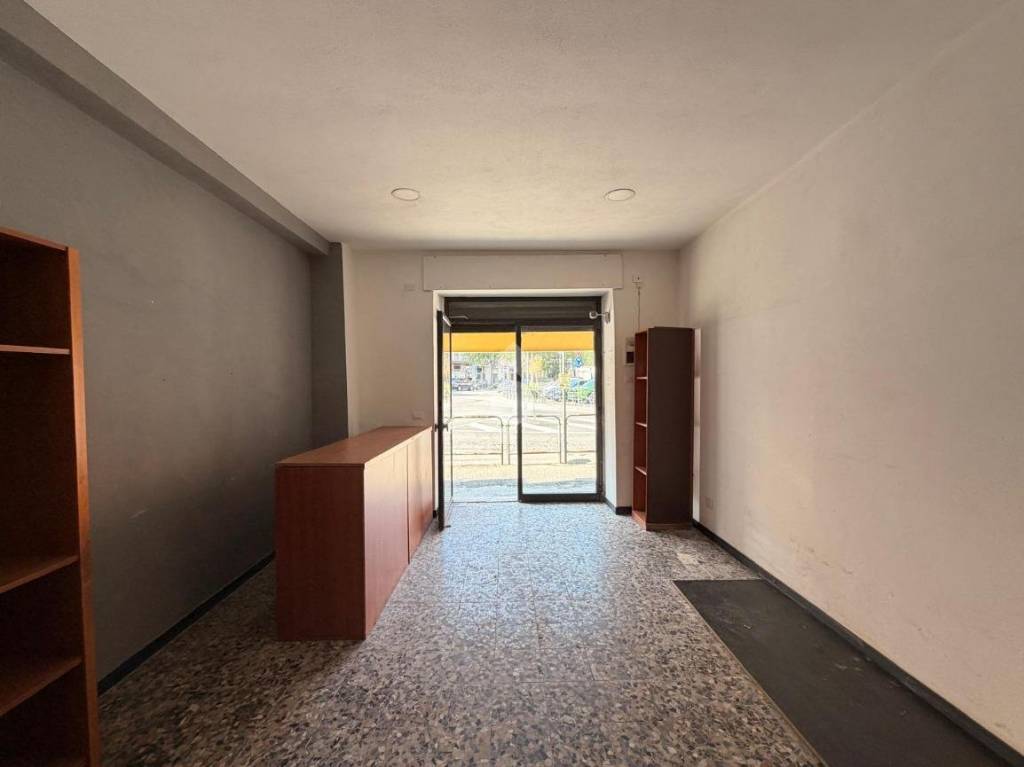 negozio in affitto ad Ovada