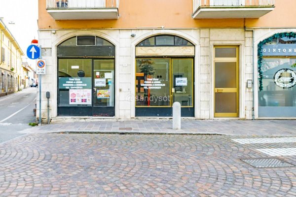 negozio in affitto a Casalpusterlengo