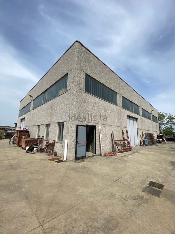 capannone in affitto a Casalpusterlengo