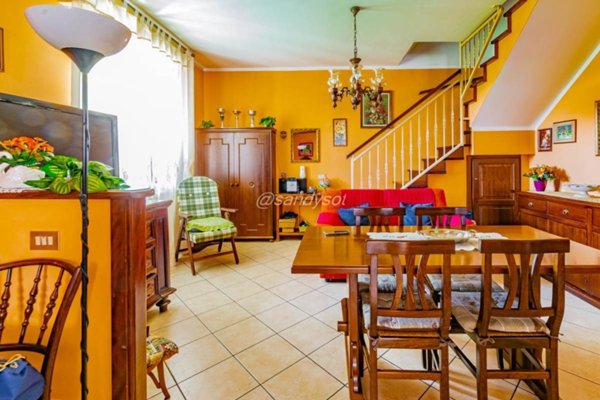 casa indipendente in affitto a Casalpusterlengo