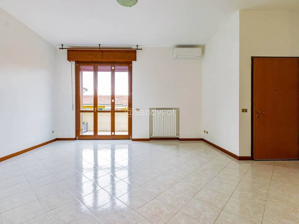 appartamento in affitto a Casalpusterlengo