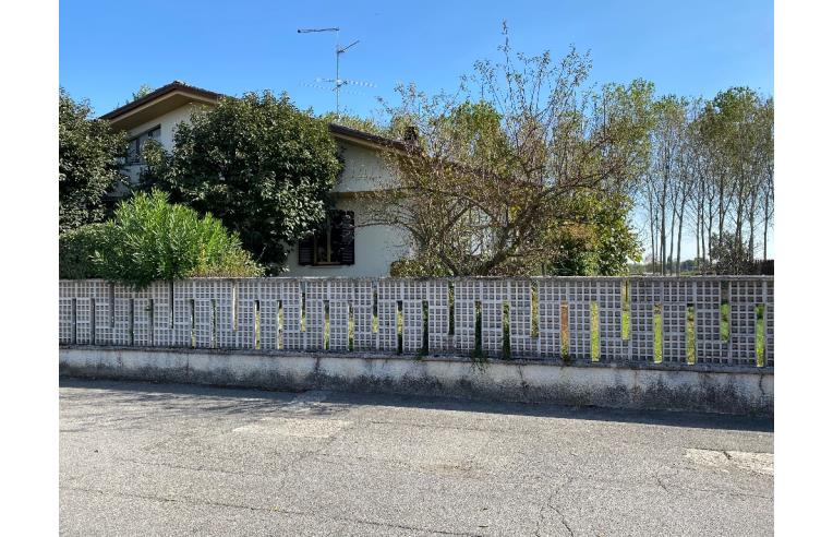 casa indipendente in affitto a Castelnuovo Bocca d'Adda
