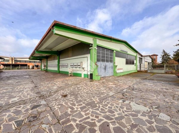 locale commerciale in affitto a Codogno
