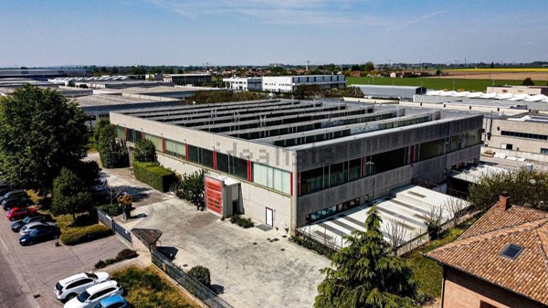 capannone in affitto a Codogno