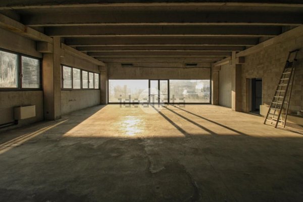 capannone in affitto a Codogno