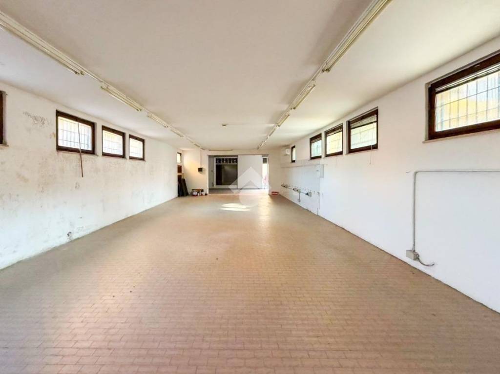 negozio in affitto a Codogno
