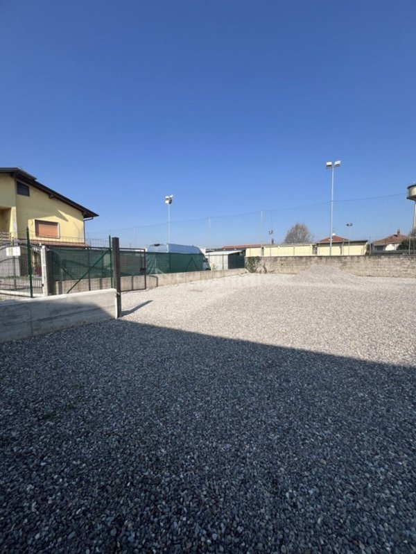 appartamento in affitto a Comazzo