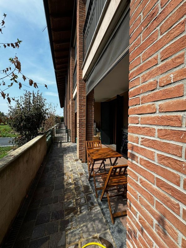 appartamento in affitto a Comazzo