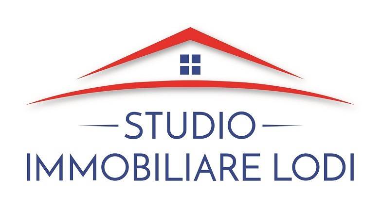 negozio in affitto a Lodi in zona Centro Storico