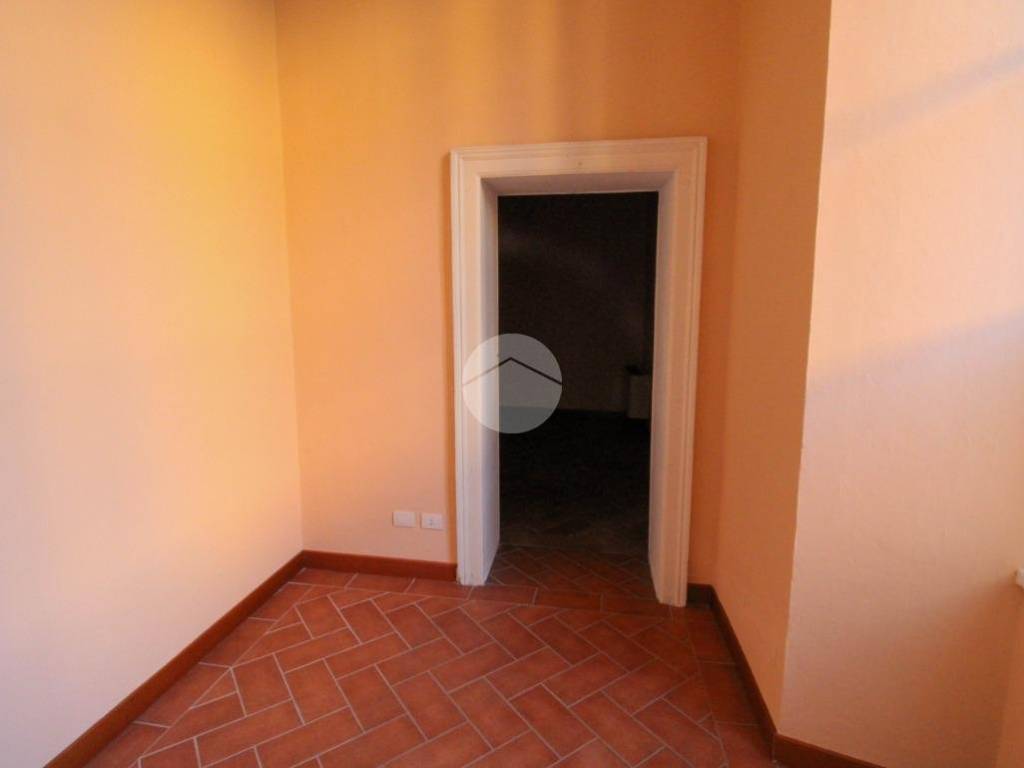 ufficio in affitto a Lodi in zona Fanfani