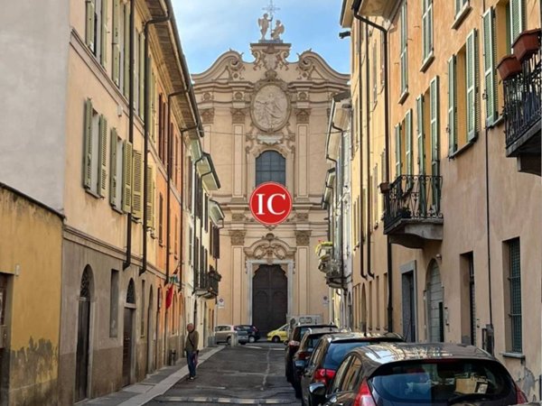 ufficio in affitto a Lodi in zona Città Bassa